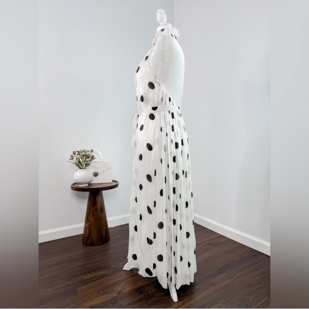 Halpern Polka-Dot Plisse Belted Halter Midi Dress - Picture 7 of 9